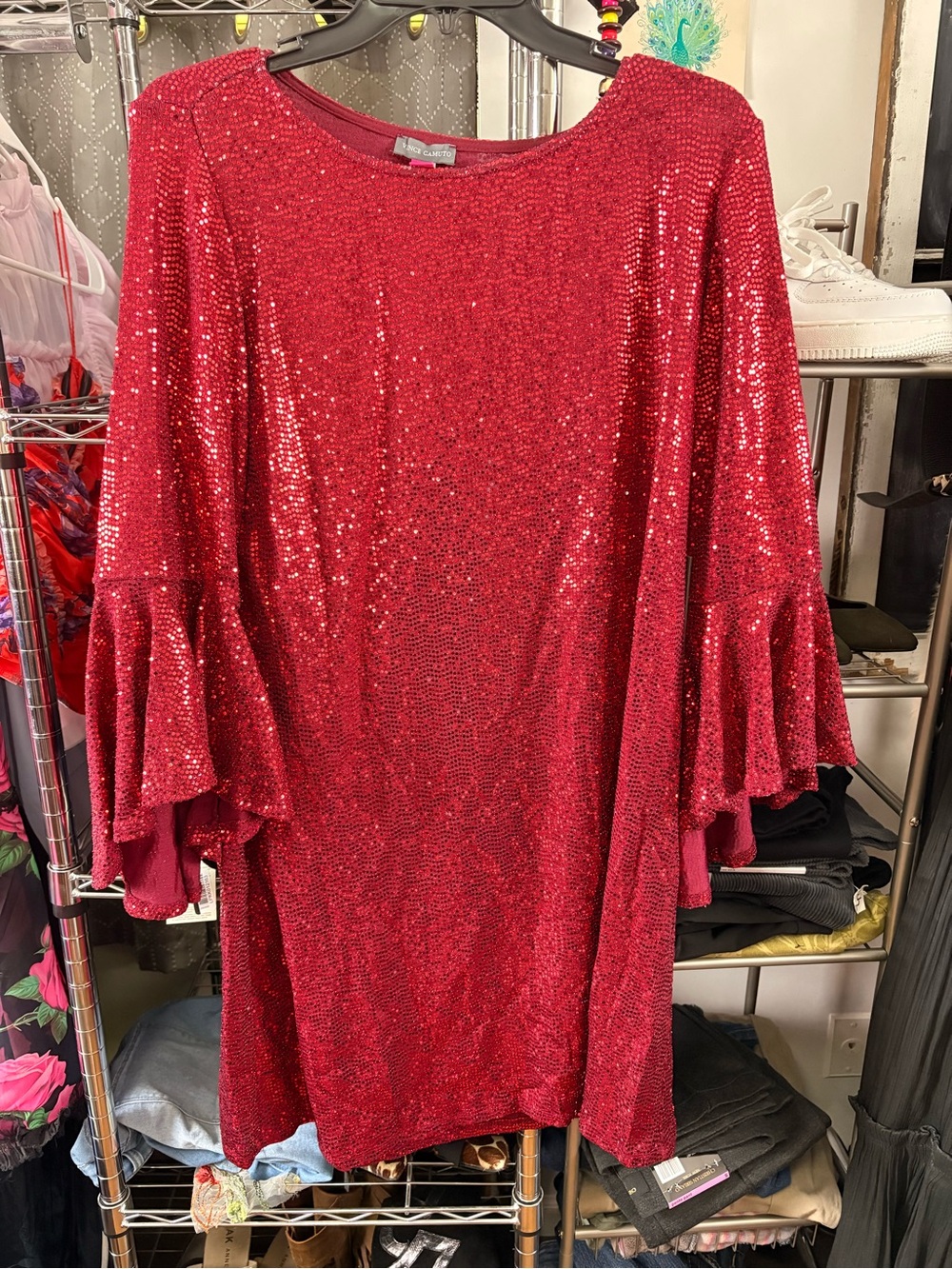 Vince Camuto Red Sequin Bell-Sleeve Shift Dress NWT.